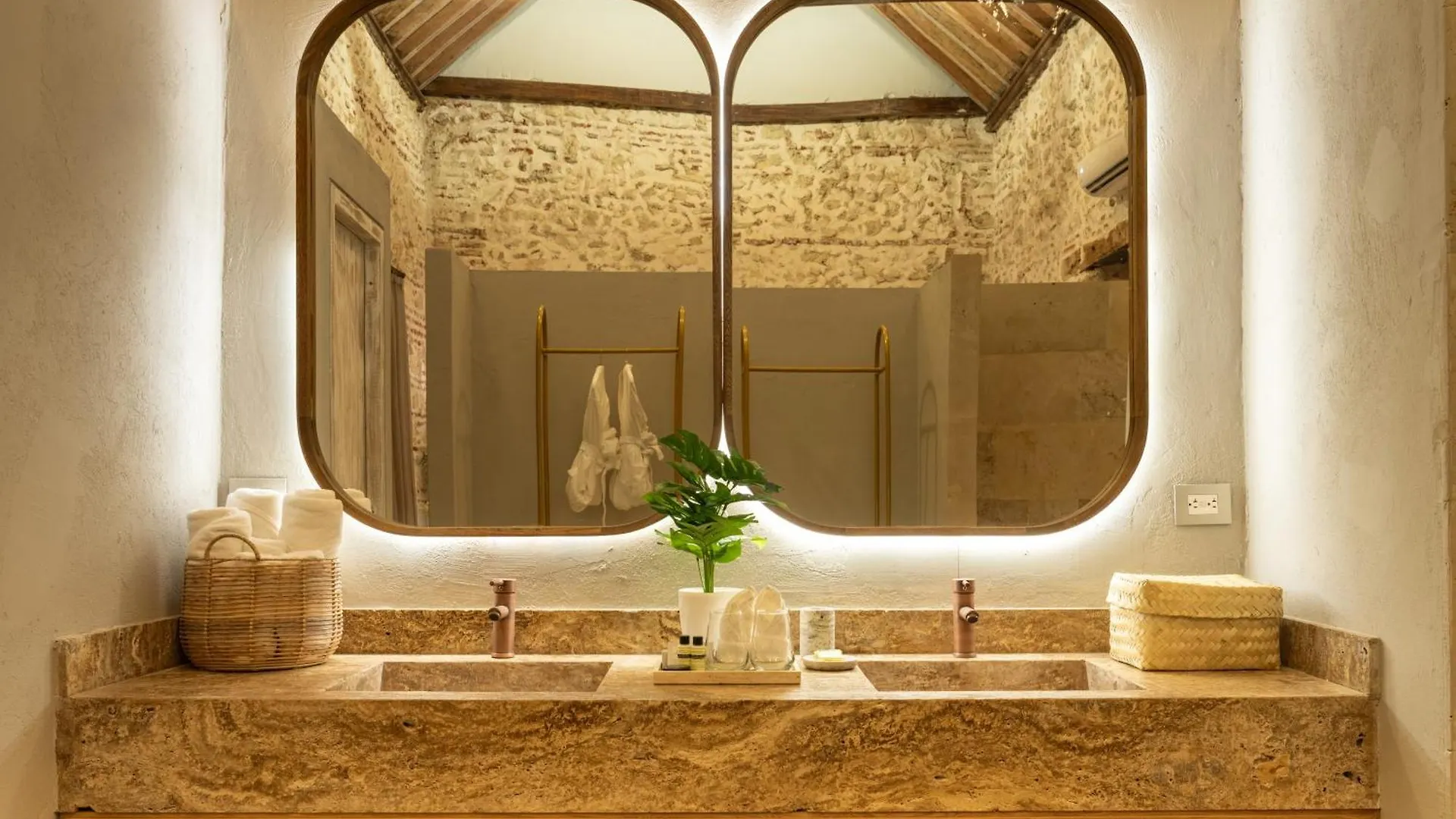 Hotel Casa Don Luis By Faranda Boutique, A Member Of Radisson Individuals Cartagena 5*,  Colombia